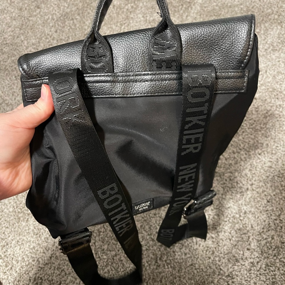 Botkier Black Leather Women's Backpack - Picture 6 of 6